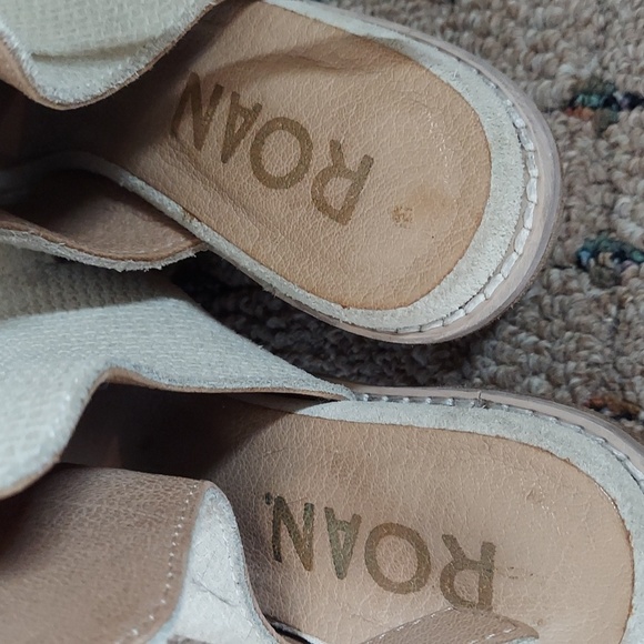 Peep Toe Chunky Heeled Sandal - Picture 6 of 7